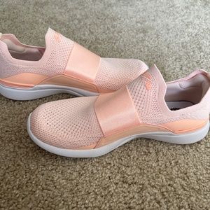 APL techbloom bliss womens shoes